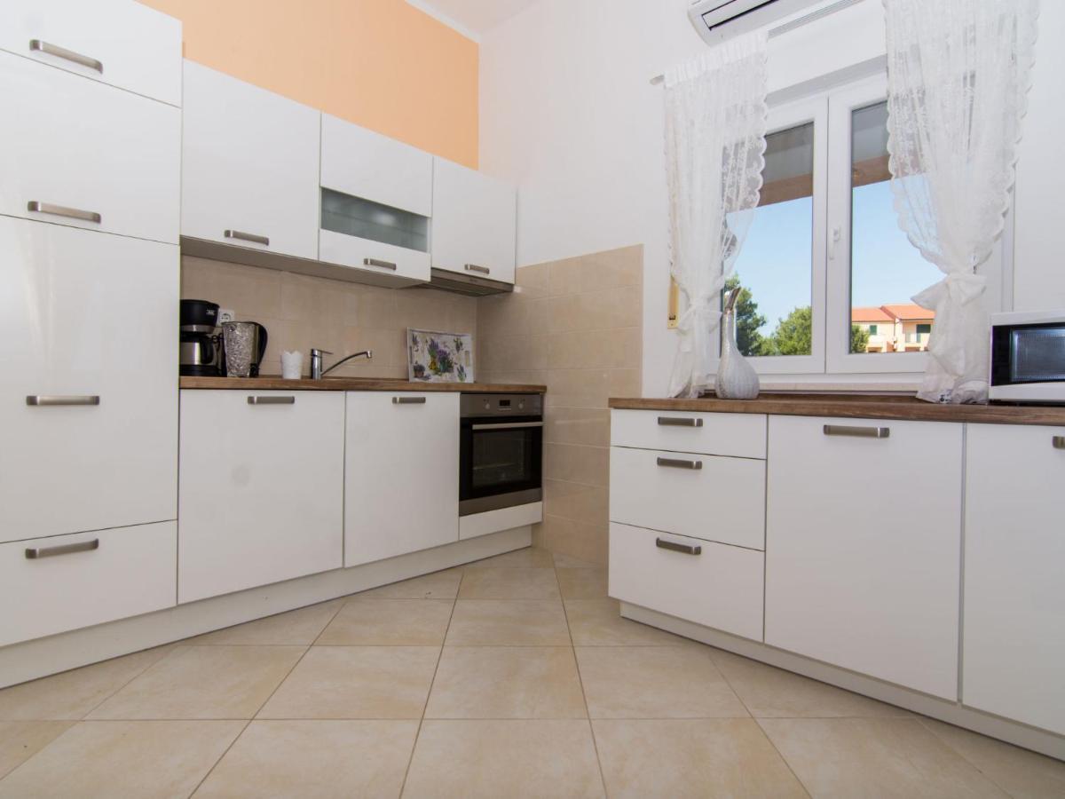 Apartment Villa Nikaroni-1 By Interhome Trogir Zewnętrze zdjęcie
